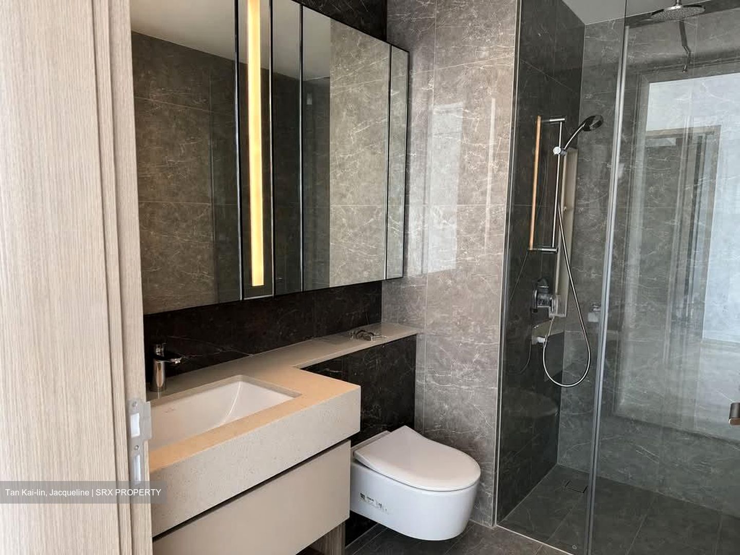 Dairy Farm Residences (D23), Apartment #569769551